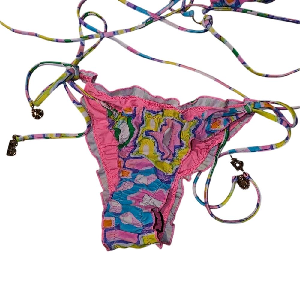 Blackbough Ruffle Bikini - Picture 2 of 8